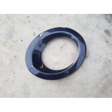 RAMKA HALOGENU PRAWY PRZOD KOLOR V6 S-MAX 06-10