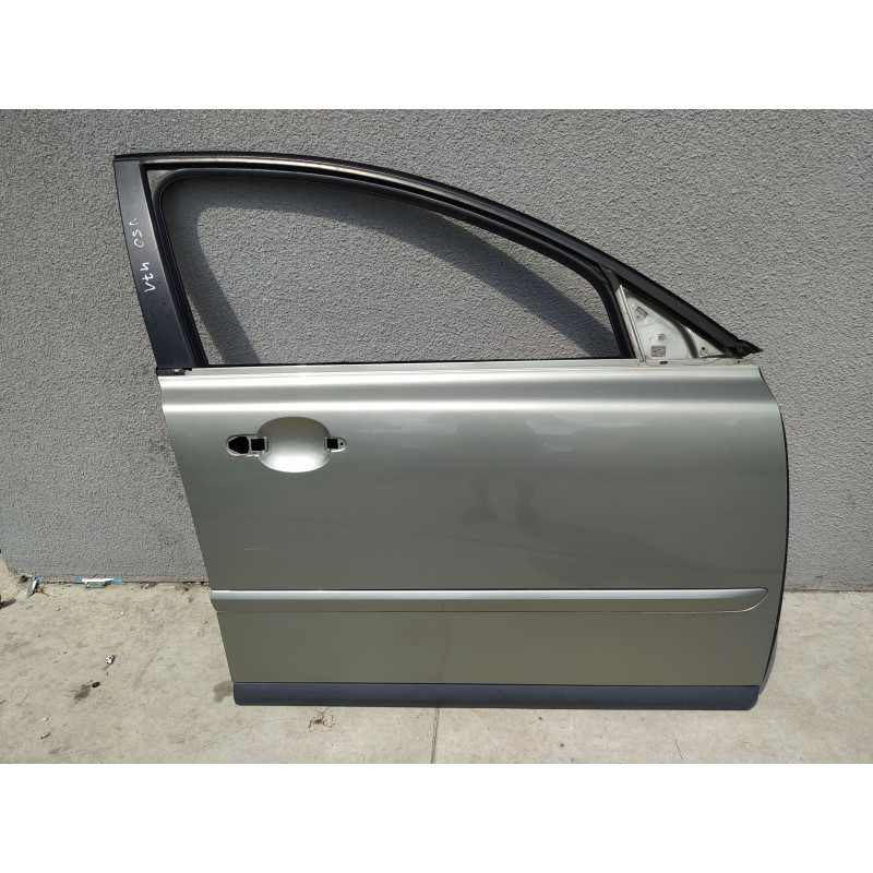 DRZWI PRAWY PRZÓD VOLVO V50 S40 04-12 KOLOR 471 RADOM