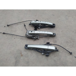 KLAMKA DRZWI LEWY PRZÓD...