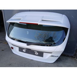 KLAPA BAGAŻNIKA SPOILER FIESTA MK7 LIFT KOLOR H9 RADOM