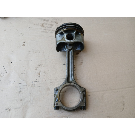 TŁOK KORBOWÓD 0.9 TCE H4BC401 RENAULT TWINGO III CLIO CAPTUR RADOM