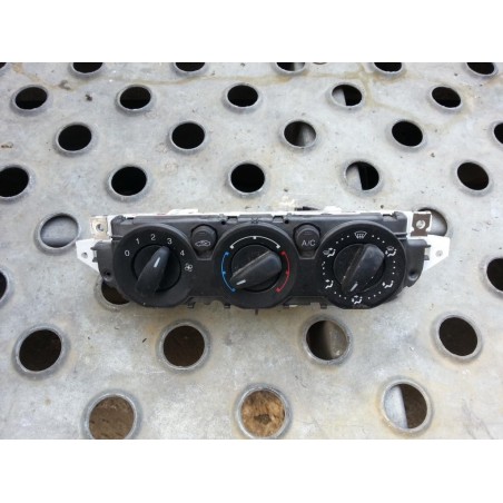 PANEL STEROWANIA NAWIEWAMI FOCUS MK2 RADOM